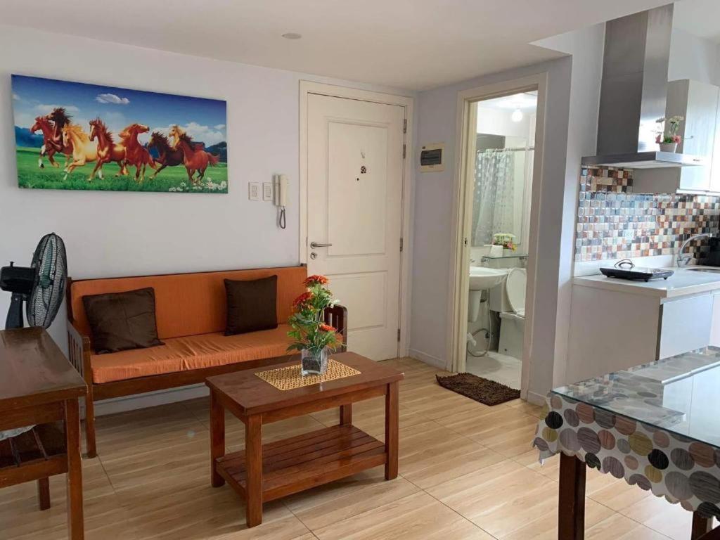מנילה Azure C5 Man-Made Beach Balcony Multiple Units מראה חיצוני תמונה